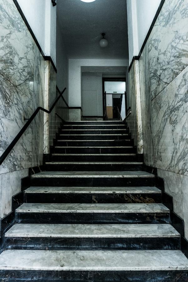 Supreme Palace Cube * Belgrad